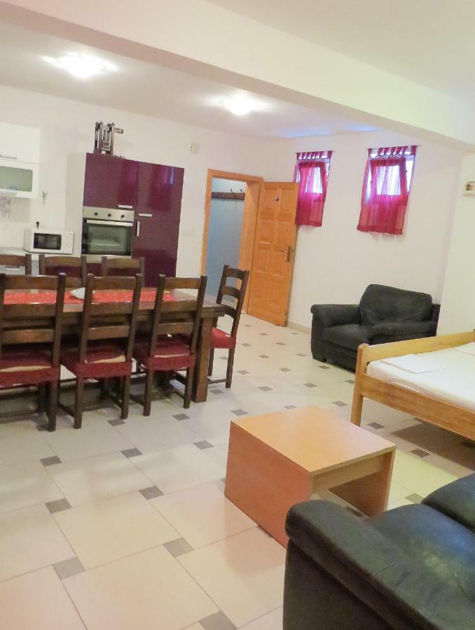 פאקוסטאן Villa Daria מראה חיצוני תמונה