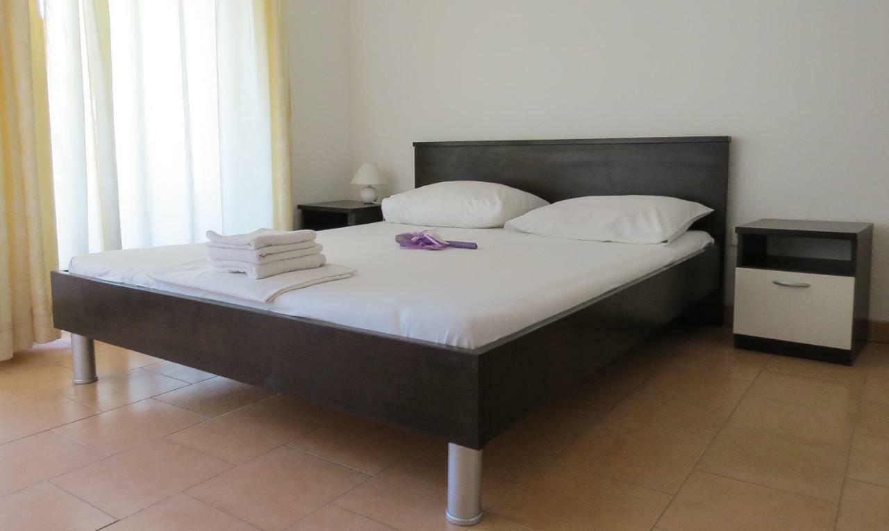 פאקוסטאן Villa Daria מראה חיצוני תמונה